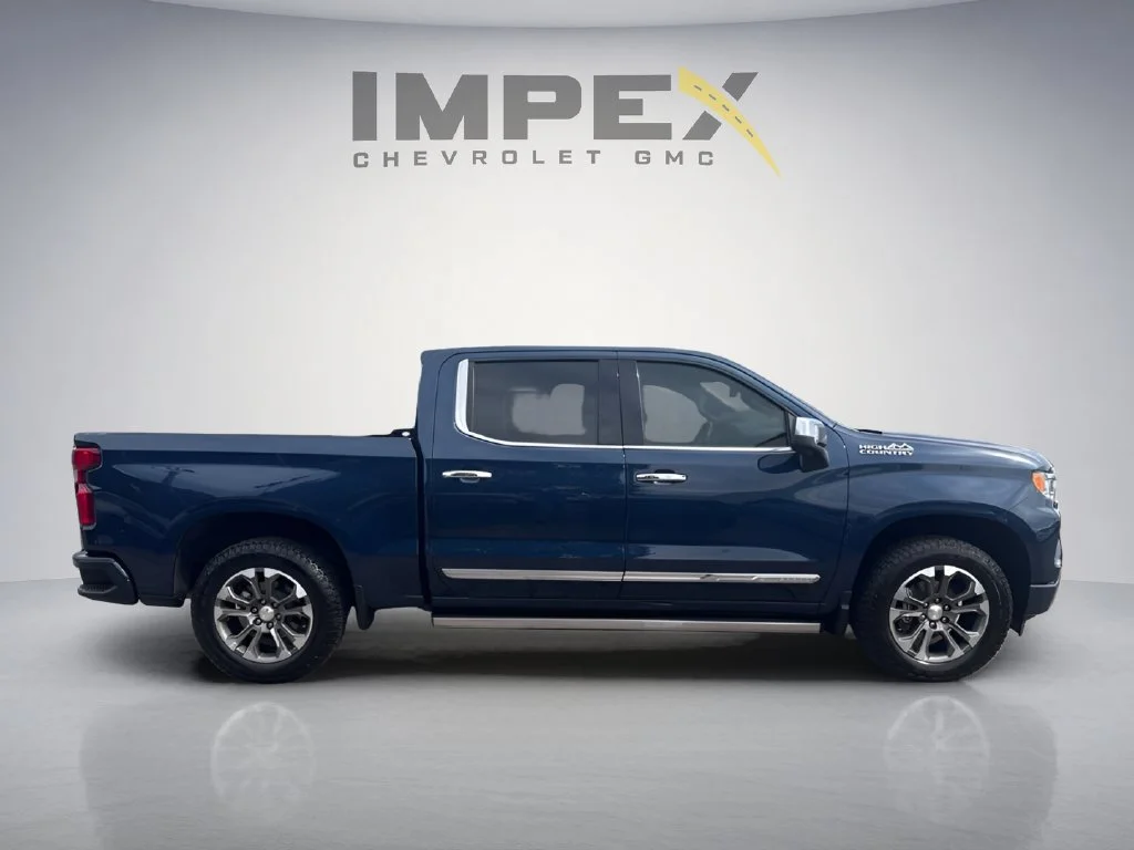 Used 2023 NORTHSKY BLUE METALLIC Chevrolet High Country image 6