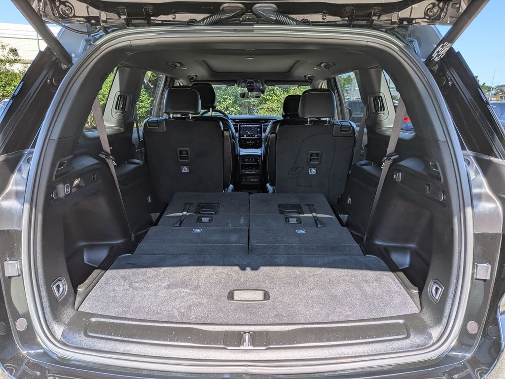 Used 2025 Black Jeep Limited image 29