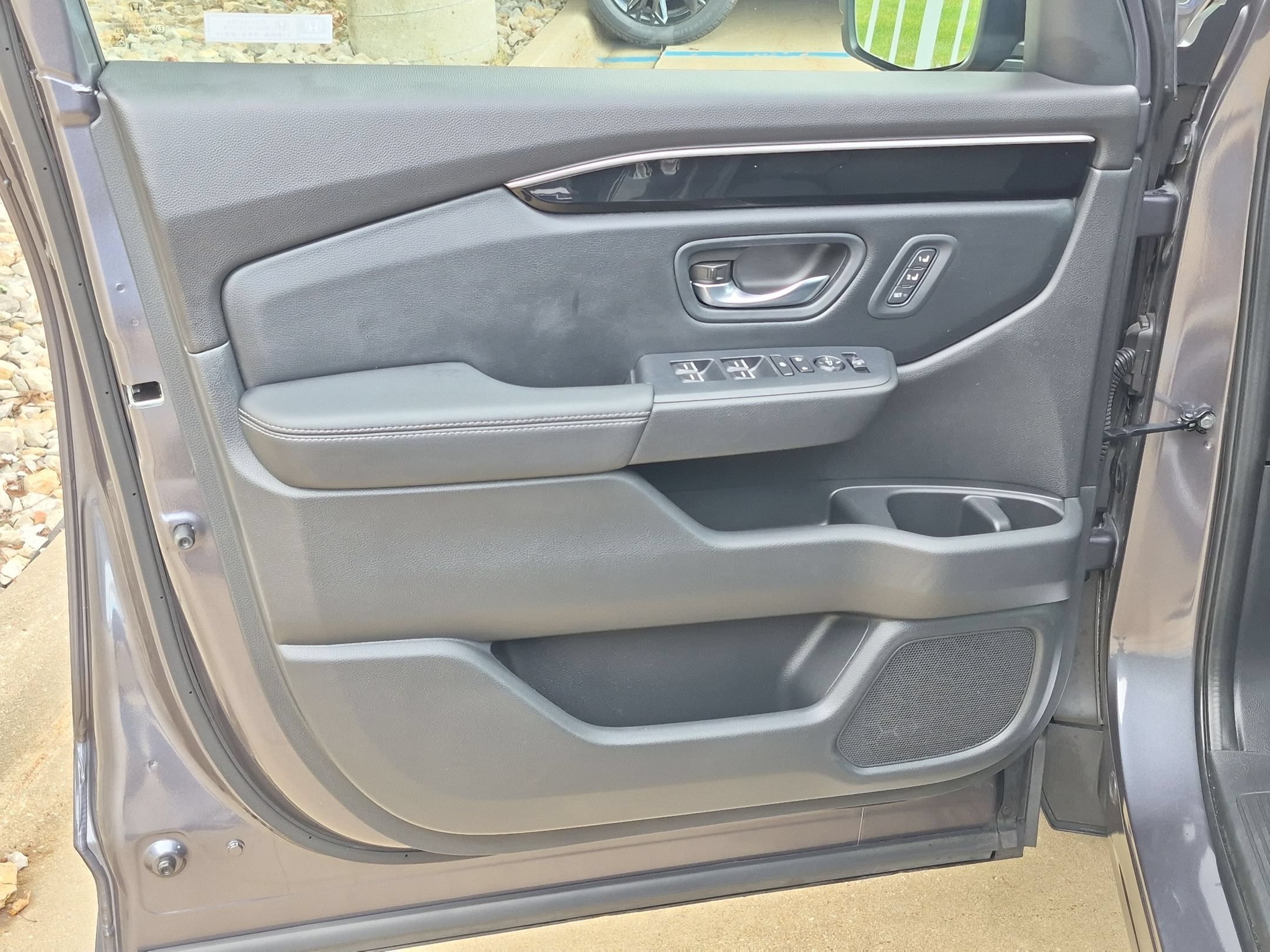 2023 Honda Pilot Touring - Photo 12