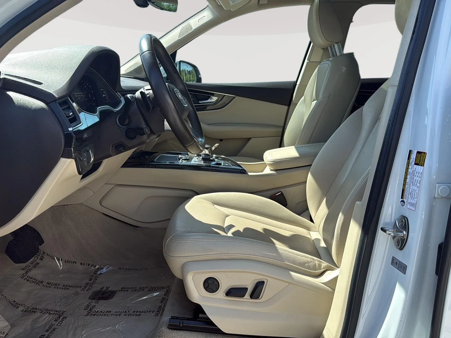 Used 2019 WHITE Audi Premium Plus image 4