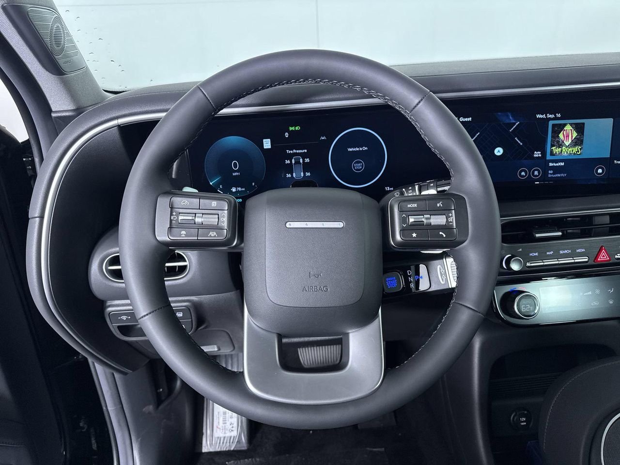 New 2027 Abyss Black Pearl Hyundai Limited 7P image 16