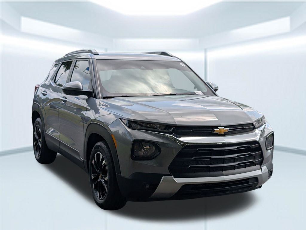 Used 2023 Gray Chevrolet LT image 8