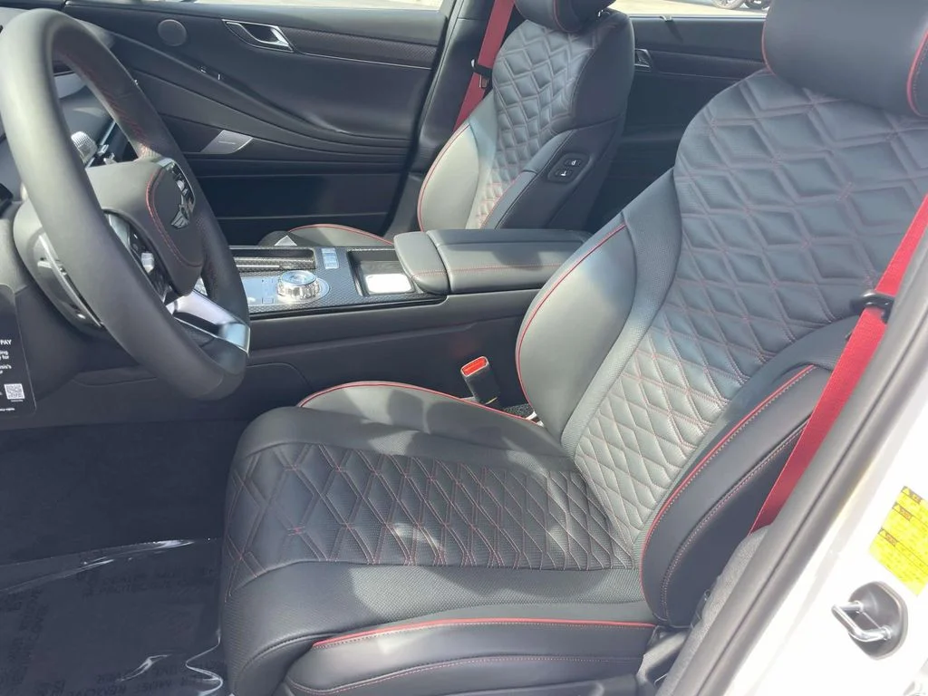 New 2026 White Genesis 3.5T image 19