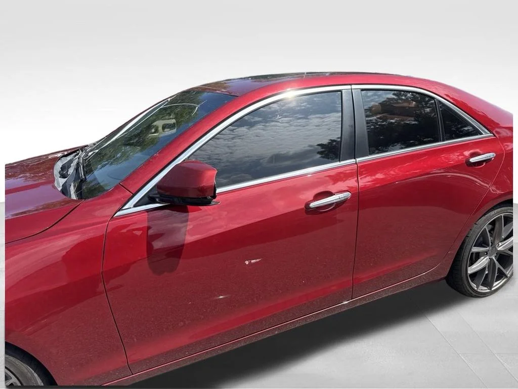 Used 2018 Red Cadillac 2.0L Turbo Luxury image 3