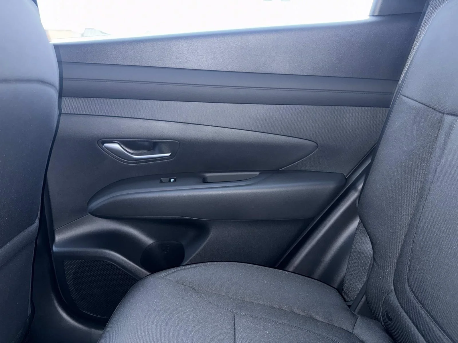 Used 2026 Ecotronic Gray Hyundai SE image 19