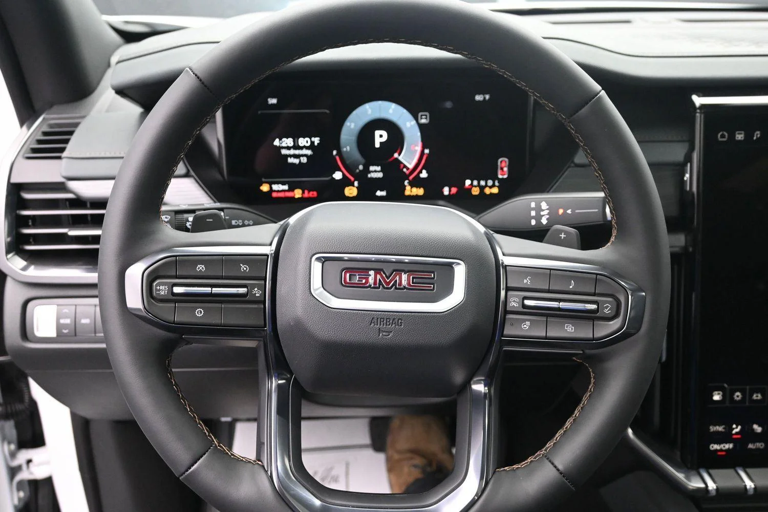 2026 GMC Acadia AT4 - Photo 26
