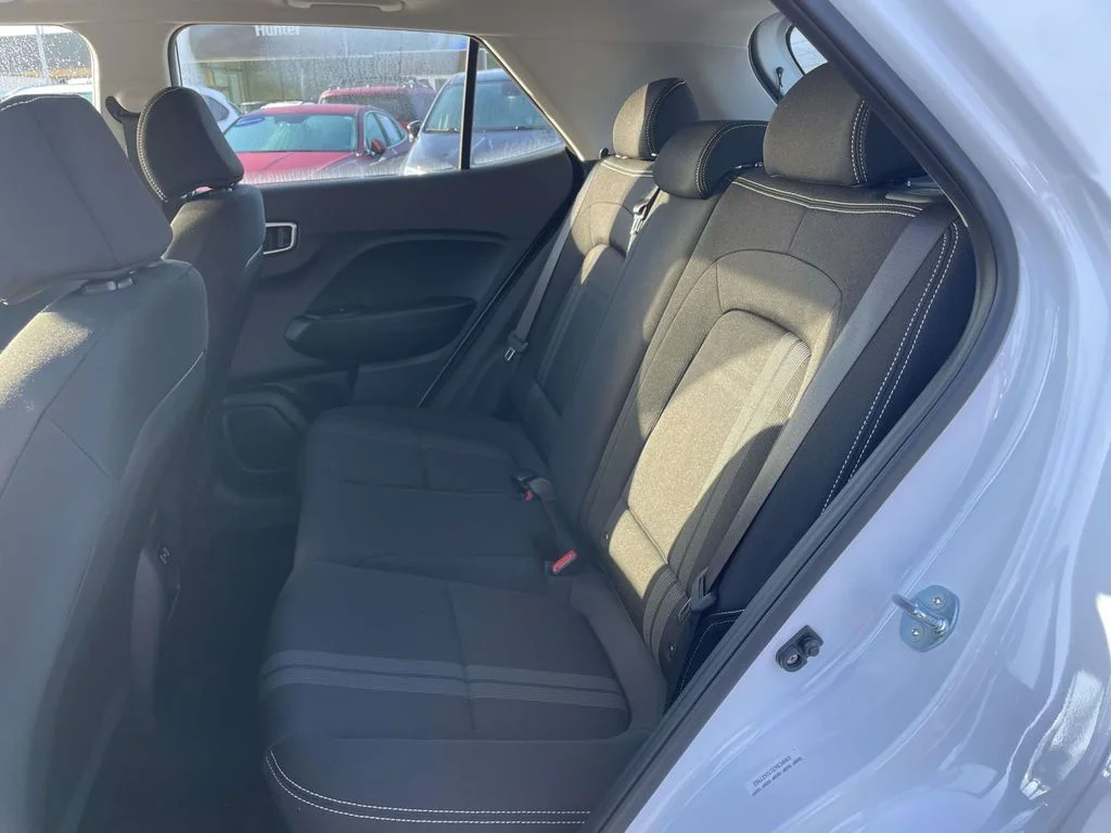 Used 2026 Lunar White Hyundai SEL image 3