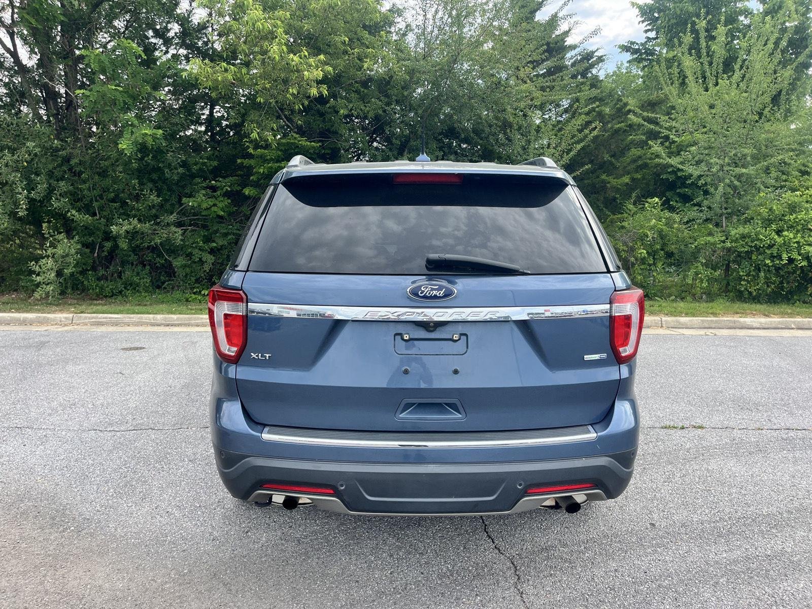Used 2018 Blue Ford XLT image 8