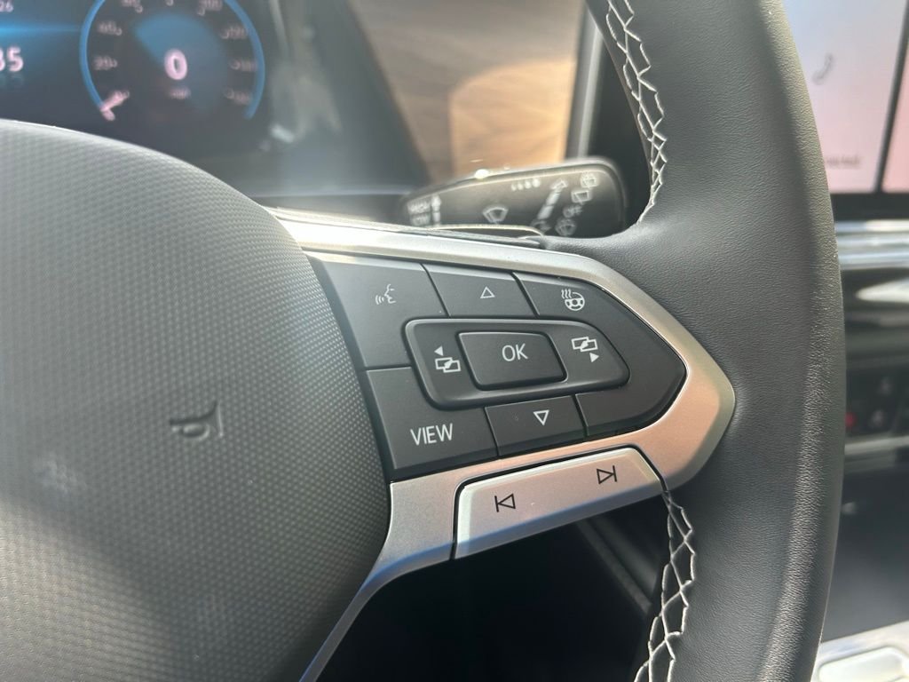 New 2026 White/off-white Volkswagen 2.0T SE w/Technology image 21