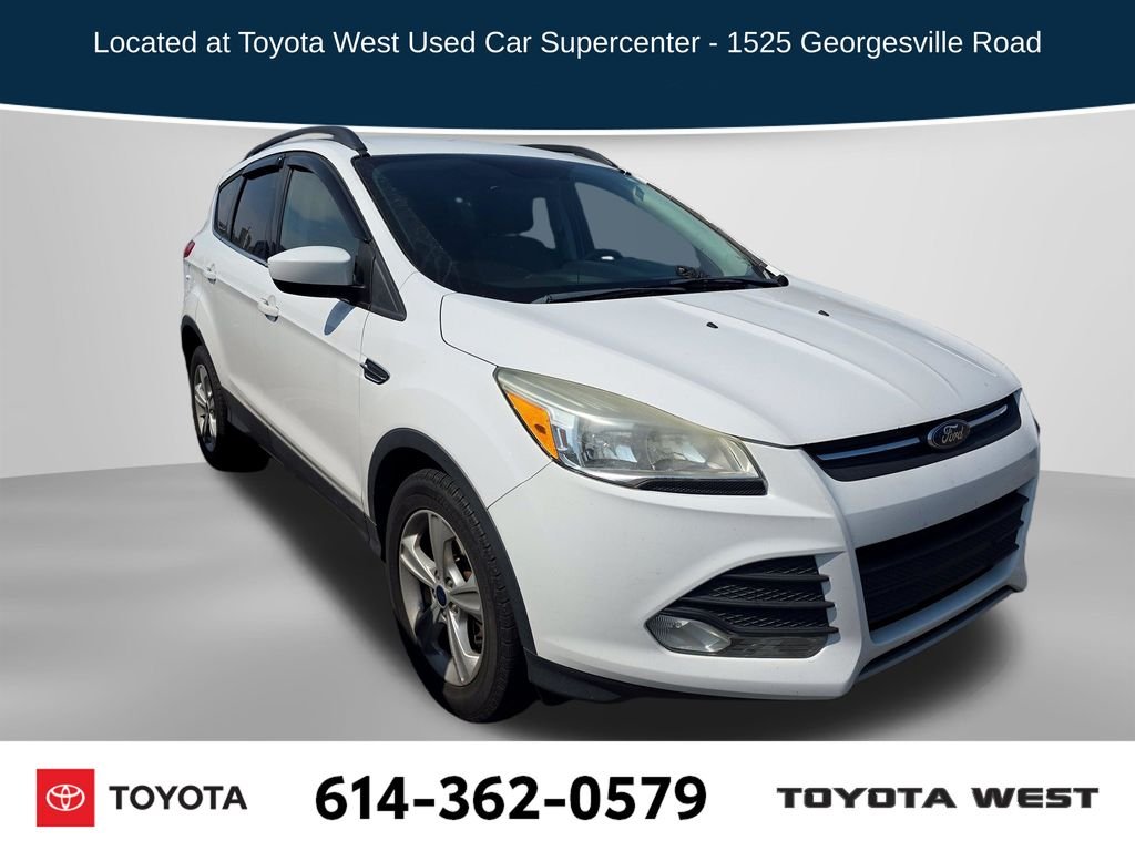 Used 2014 White Ford SE image 1