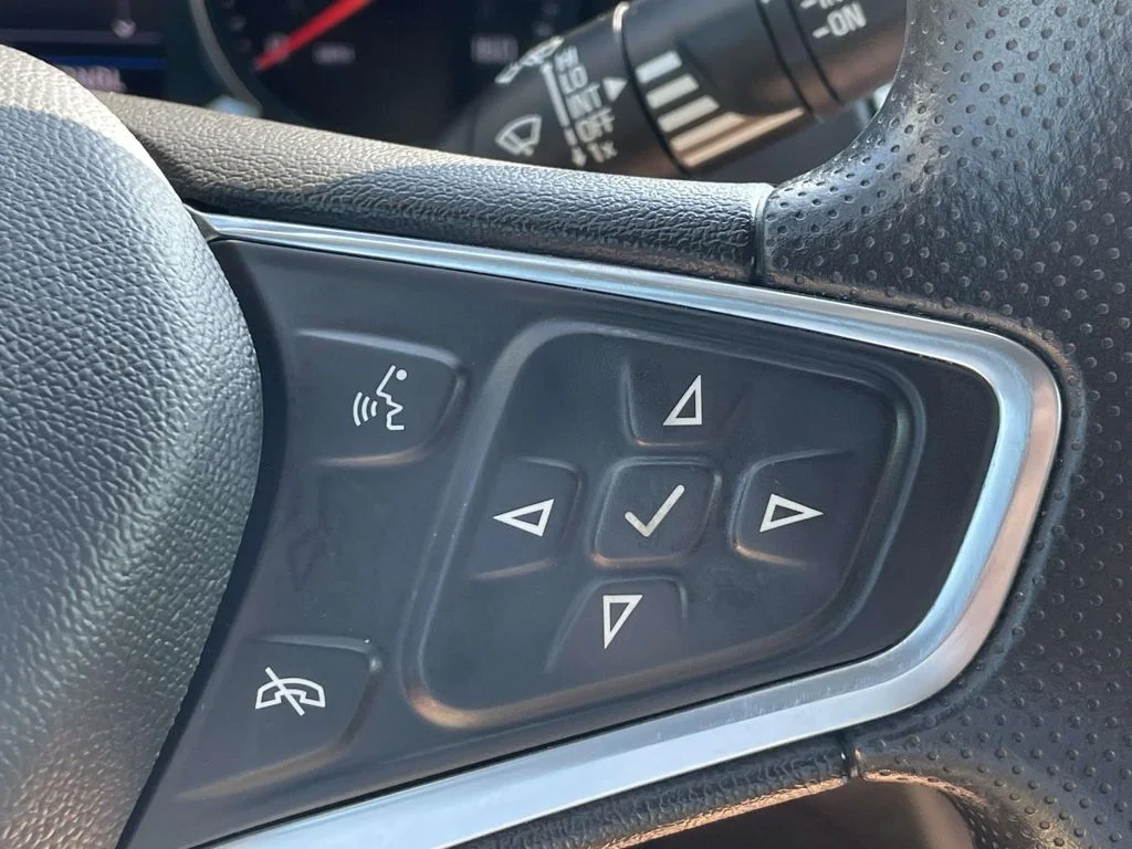 Used 2023 Sterling Gray Metallic Chevrolet LT image 28