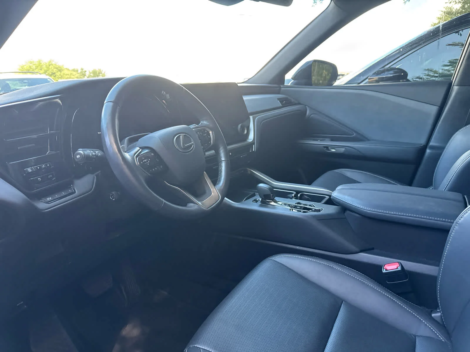Certified Used 2025 Caviar Lexus Premium image 9