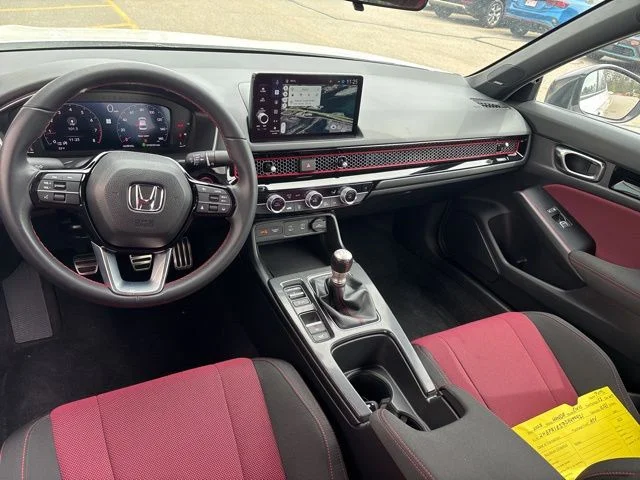 2025 Honda Civic Si - Photo 13