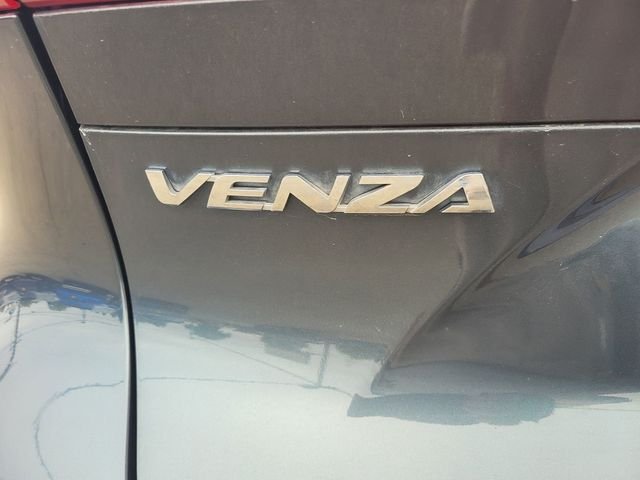 Used 2023 Gray Toyota XLE image 10