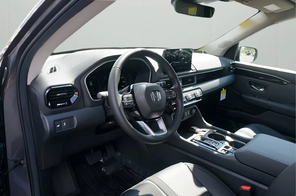 Used 2025 Modern Steel Honda EX-L image 13