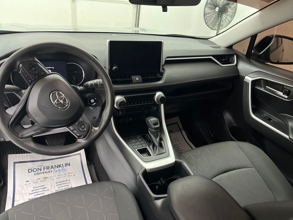 Used 2023 Silver Toyota XLE image 14