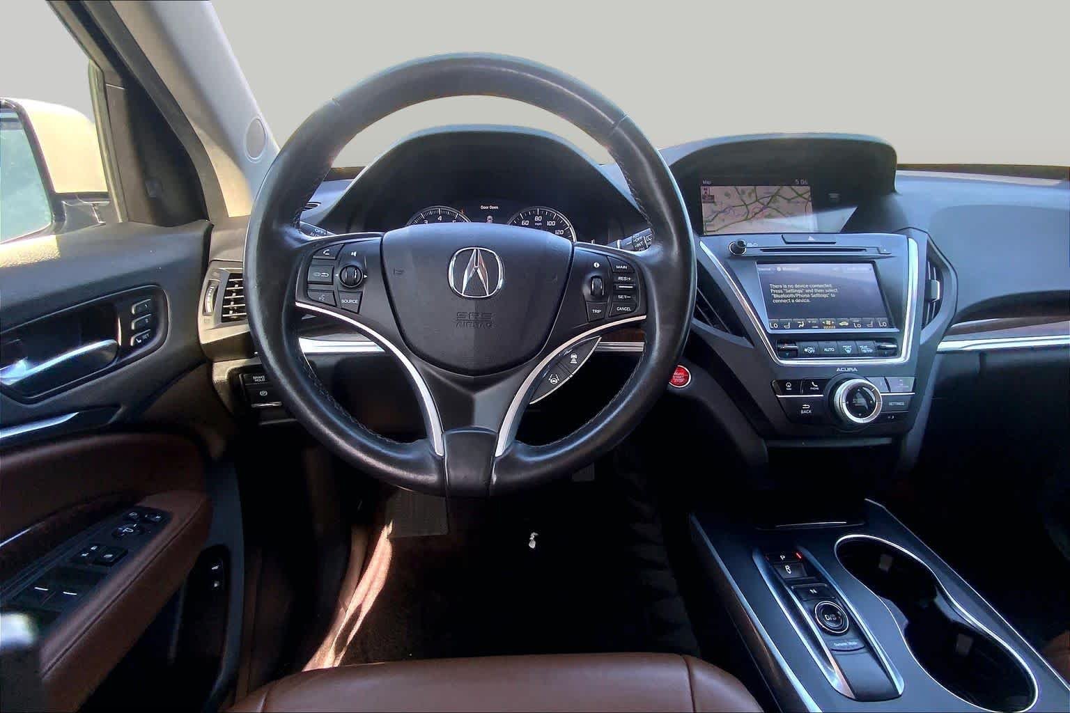 Used 2018 White Diamond Pearl Acura w/Technology Pkg image 6