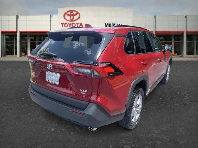 Certified Used 2025 RED MC. Toyota  image 5