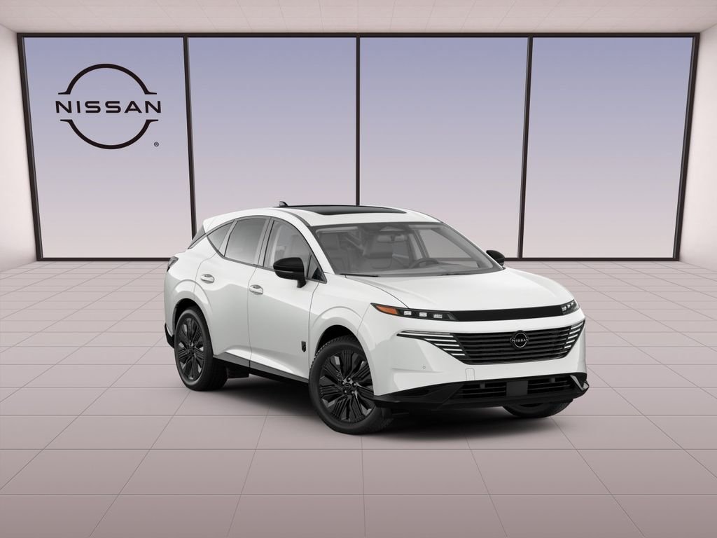 New 2027 White Nissan  image 3