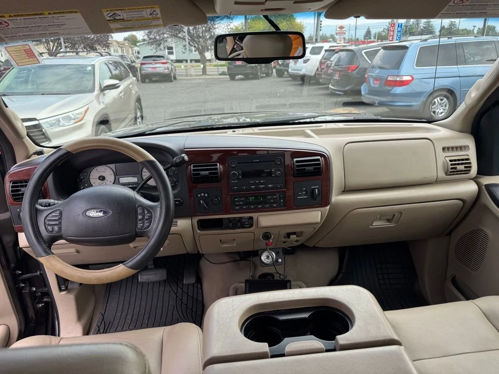 Used 2007 Gray Ford  image 14
