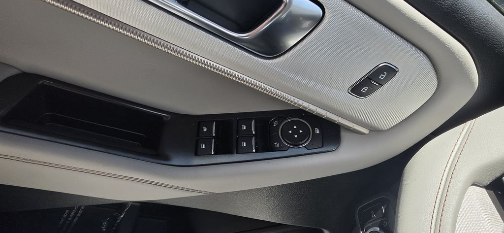 New 2026 Carbonized Gray Metallic Ford Active image 13