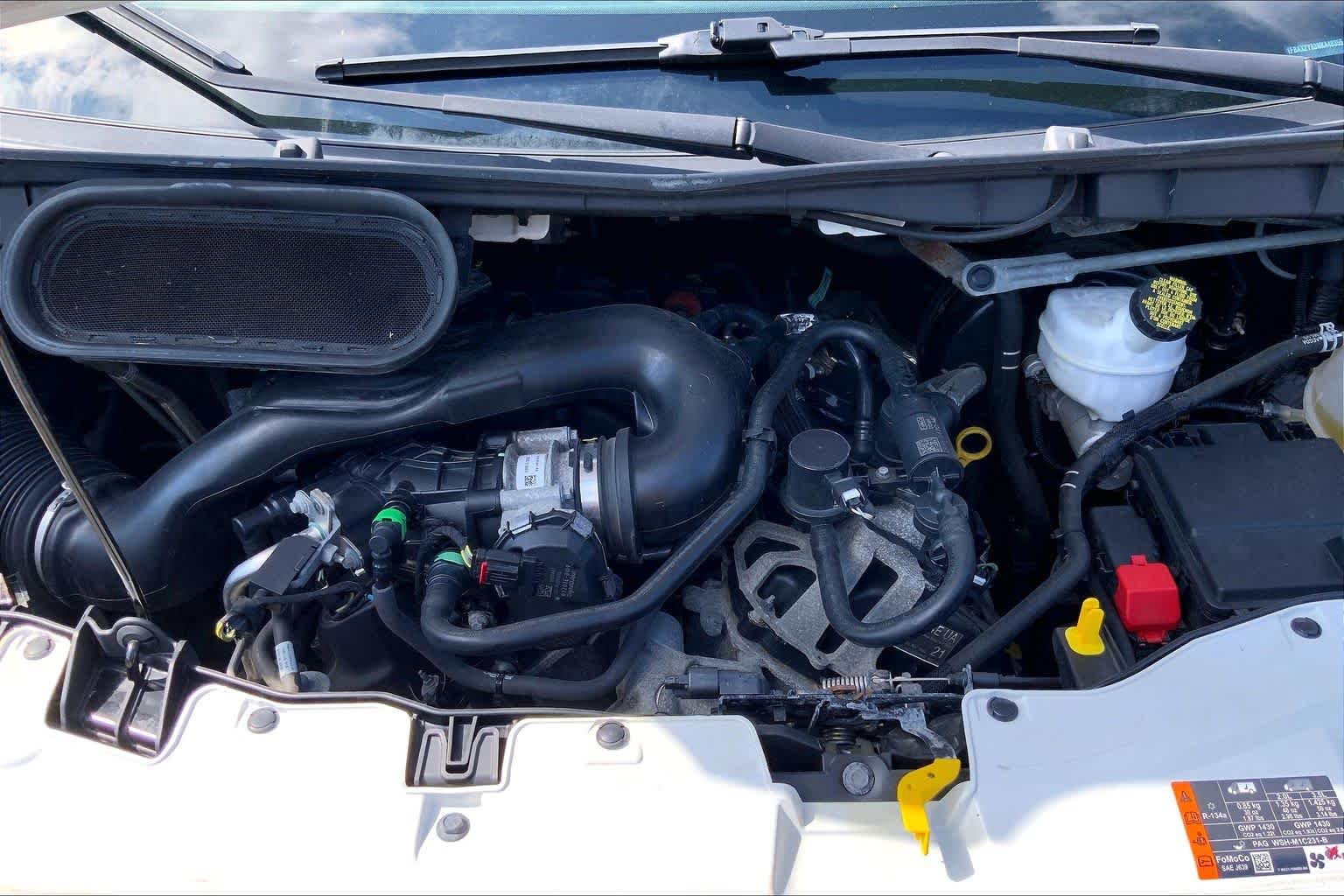 Used 2022 Oxford White Ford XLT image 33