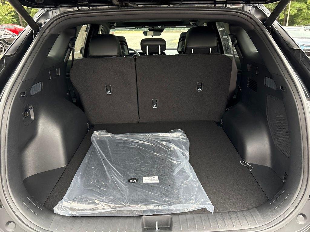 2025 Kia Sportage X-Pro - Photo 31