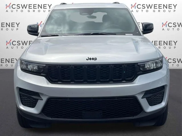 New 2025 Silver Zynith Exterior Paint Jeep Altitude image 8