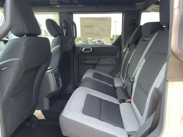 New 2026 Desert Sand Ford Big Bend® image 10
