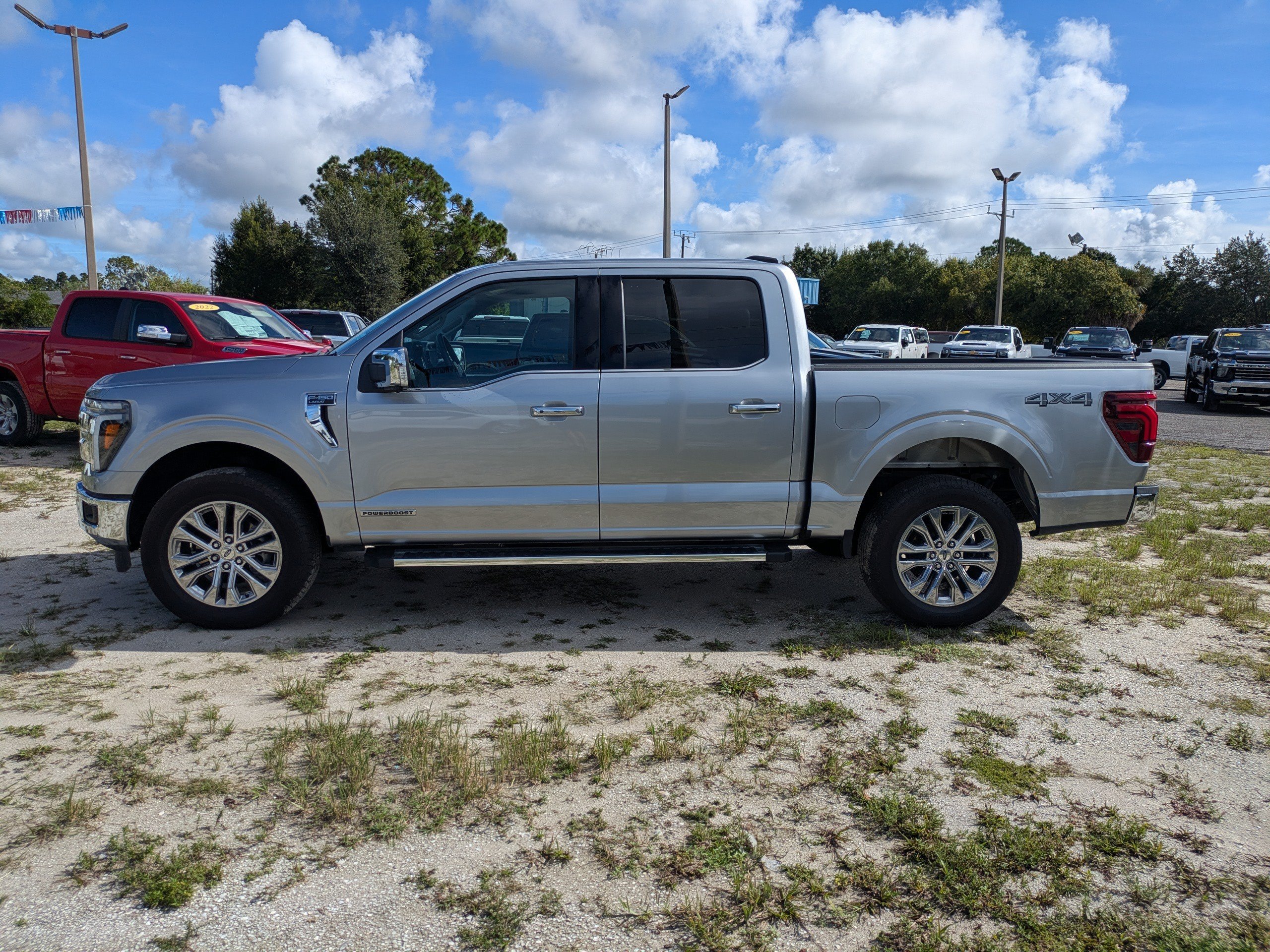 Used 2025 Silver Ford LARIAT image 7