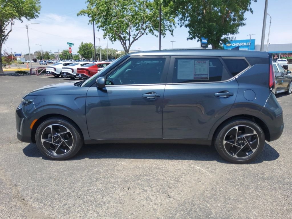 Used 2025 Gray Kia EX image 28