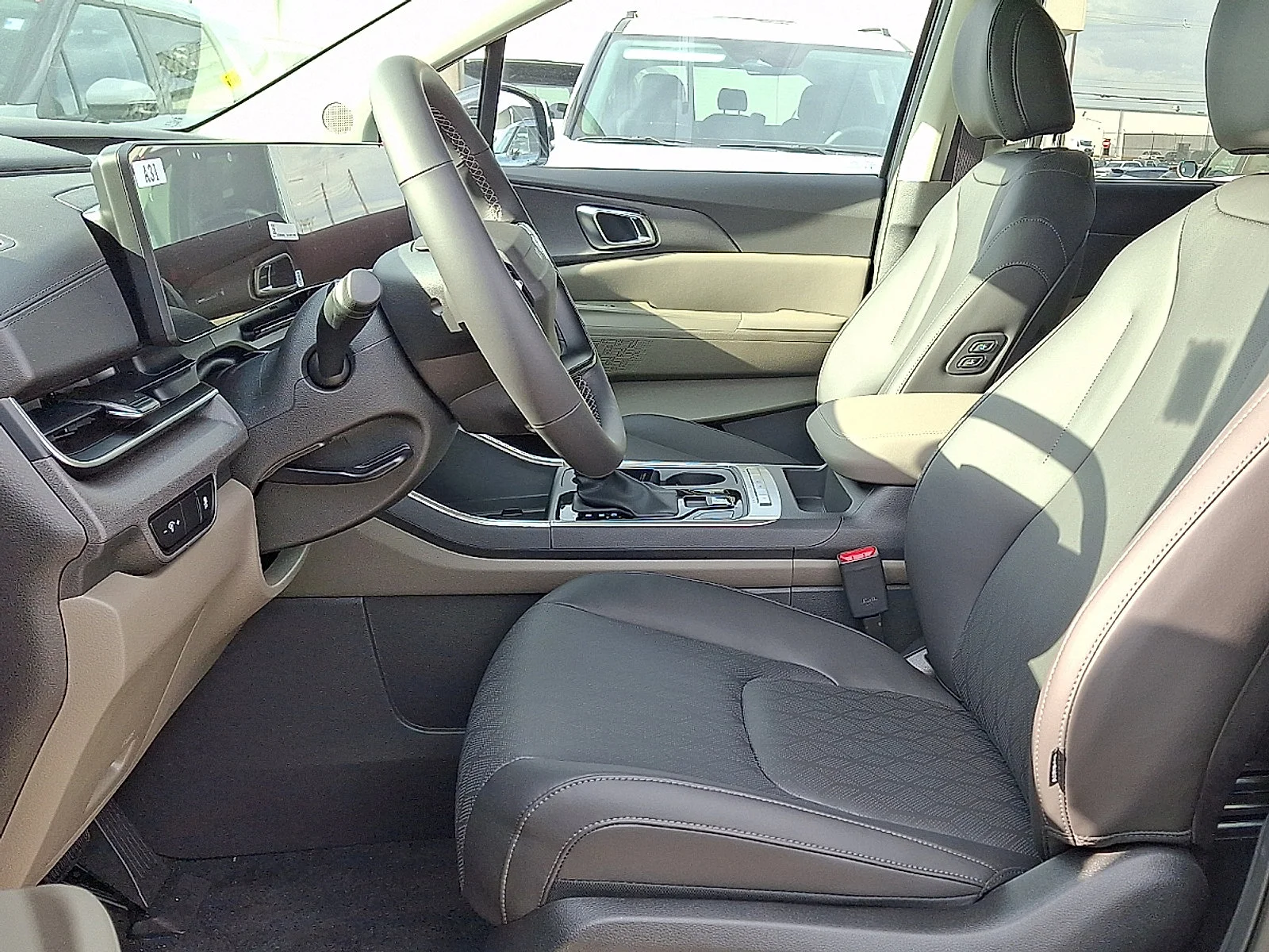 New 2027 Gray Kia EX image 13