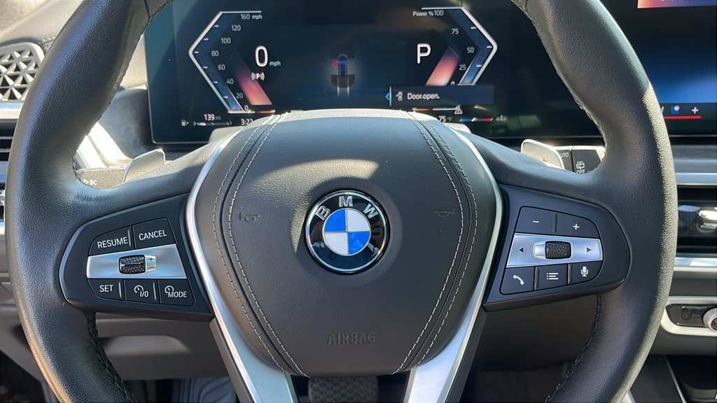 Used 2024 Black Sapphire Metallic BMW xDrive40i image 11