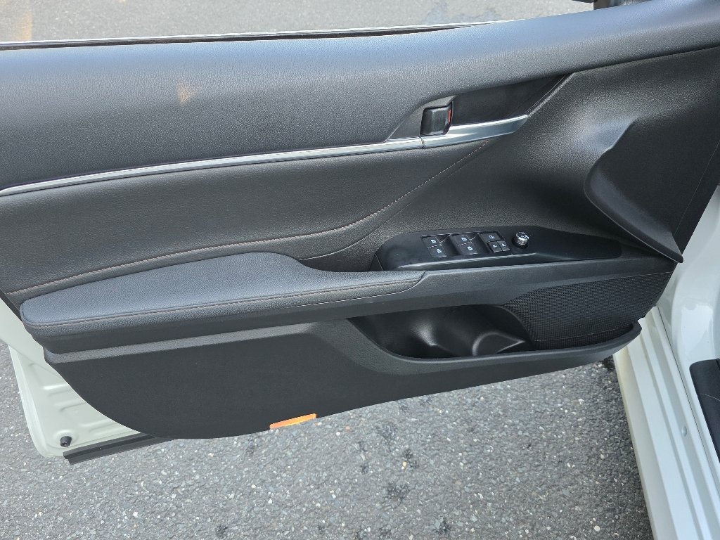 2018 Toyota Camry XLE - Photo 31