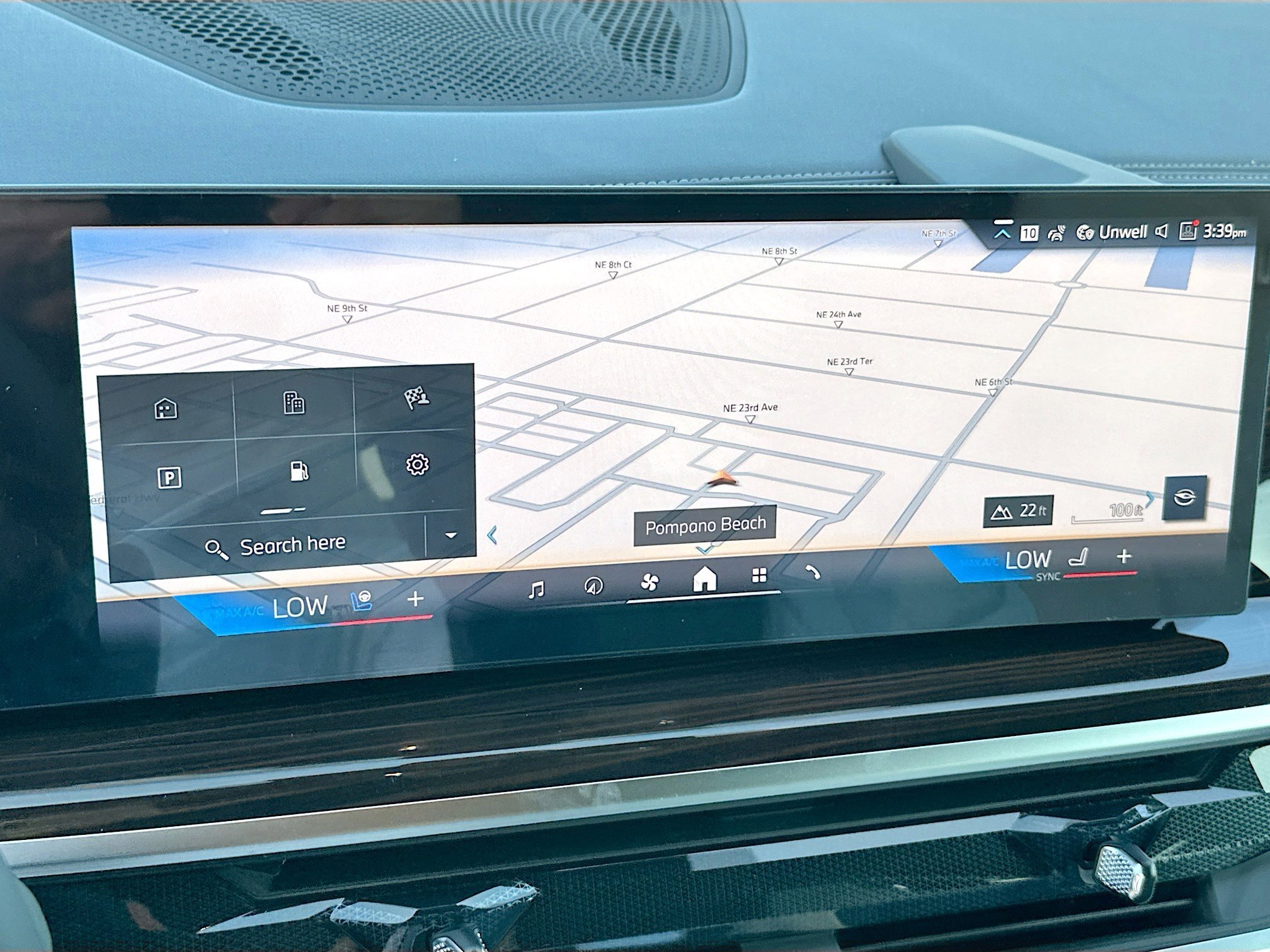 New 2026 Brooklyn Grey Metallic BMW sDrive40i image 11