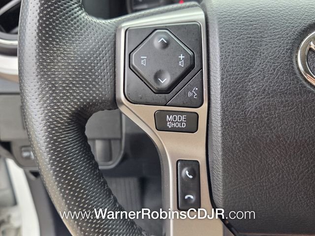 Used 2022 White Toyota SR5 image 27