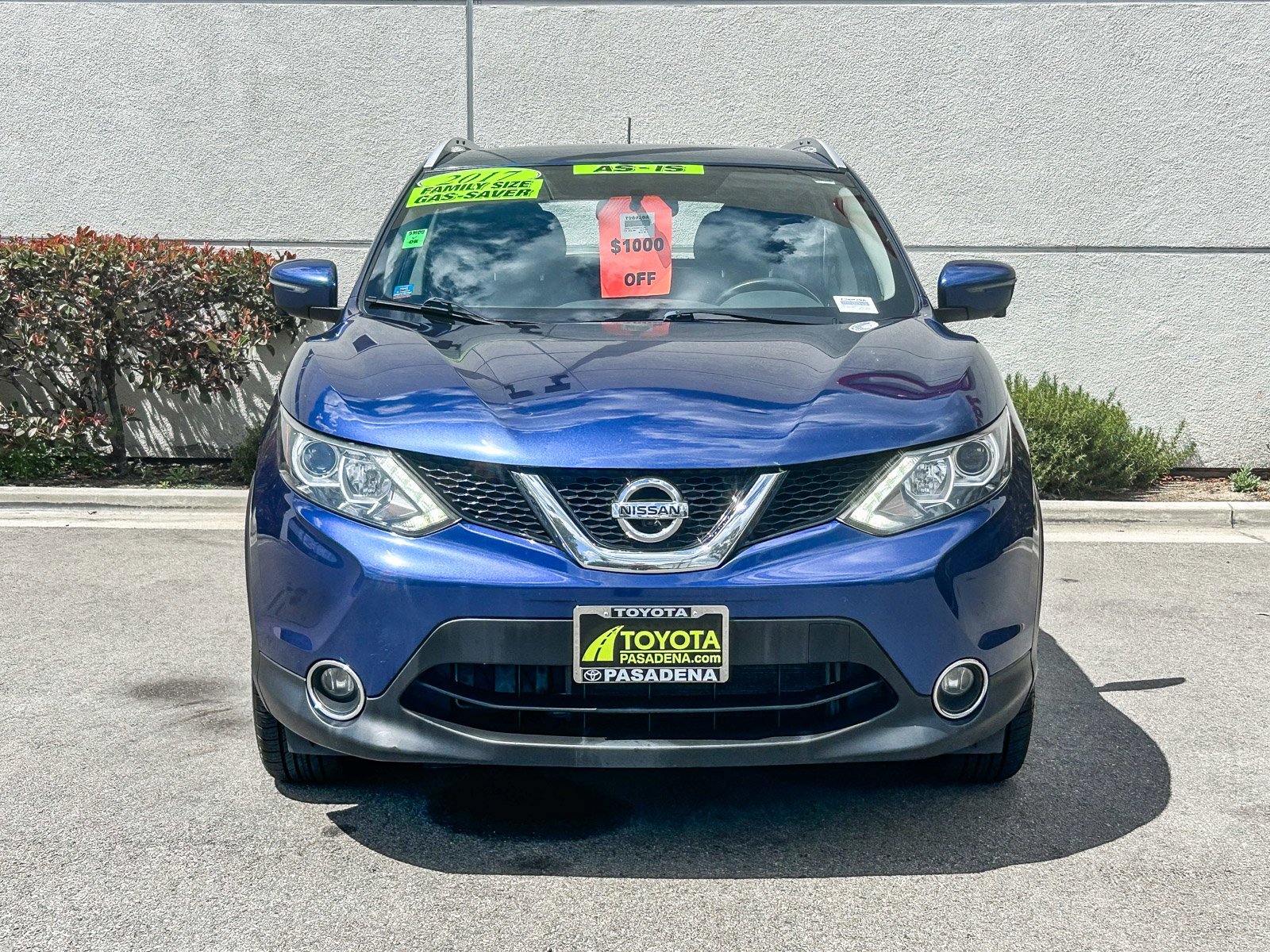 Used 2017 Nissan Rogue Sport SV with VIN JN1BJ1CR6HW101917 for sale in Pasadena, CA