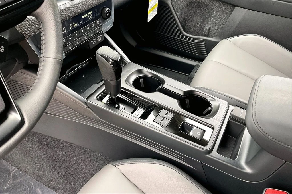 New 2026 ICE SILVER METALLIC Subaru Premium image 7