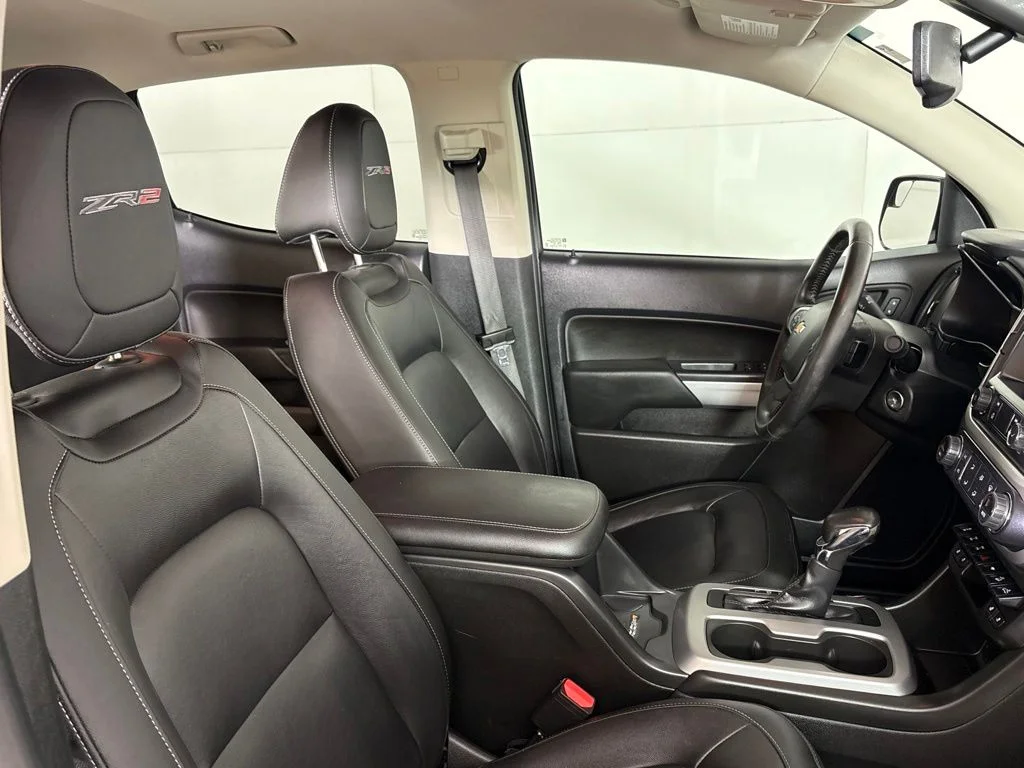 Used 2022 Black Chevrolet ZR2 image 21