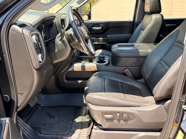 Used 2022 Black GMC Denali image 11