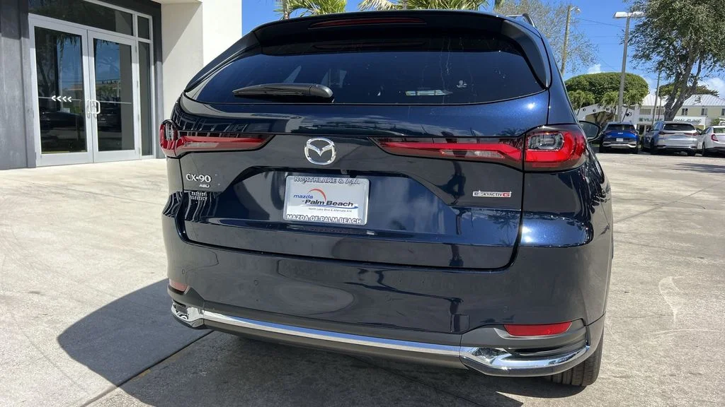2025 Mazda CX-90 Premium Package - Photo 25