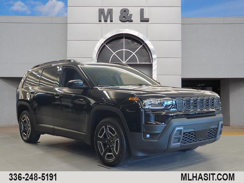 2026 Jeep Cherokee Laredo