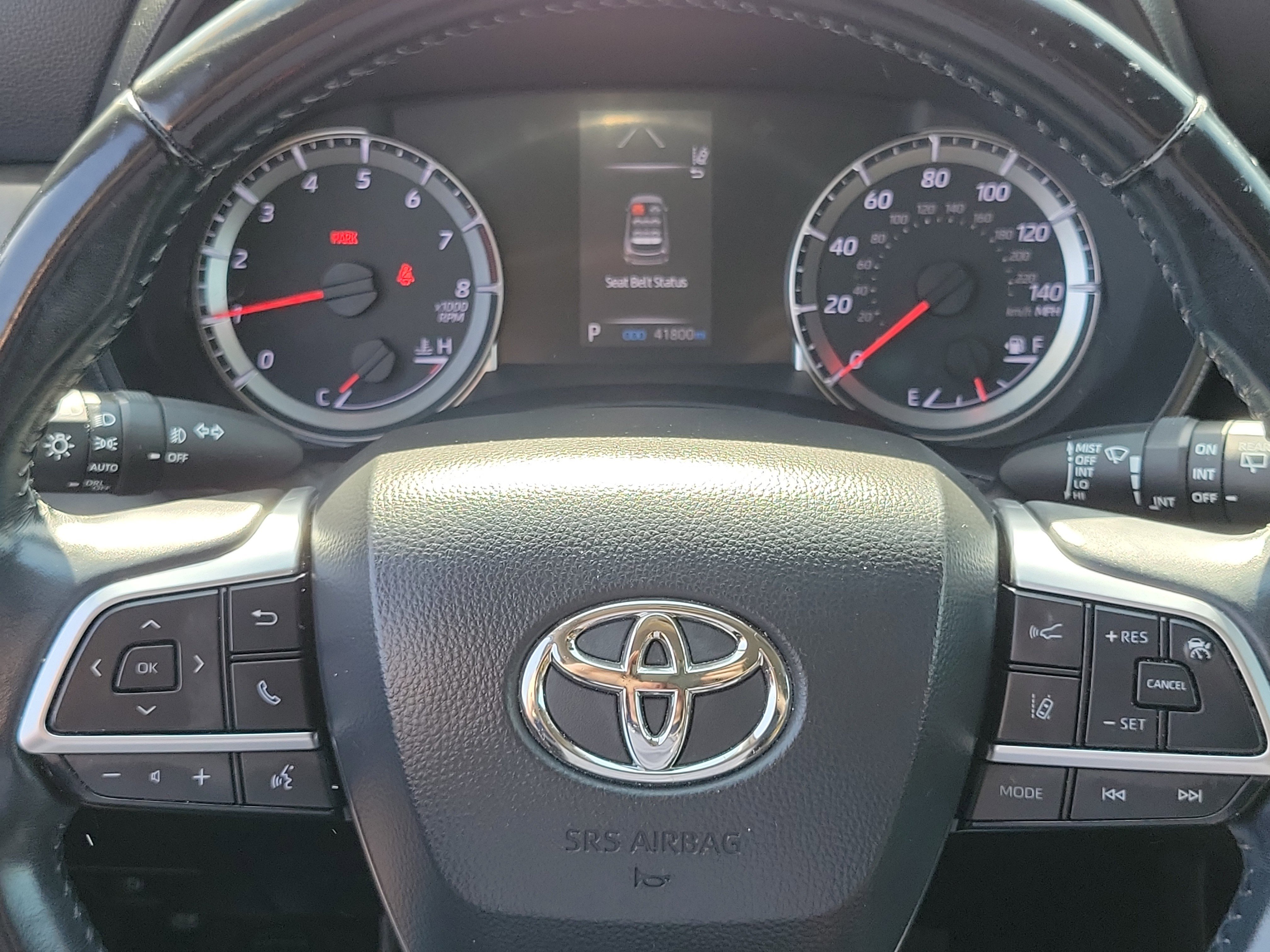 2021 Toyota Highlander LE - Photo 8