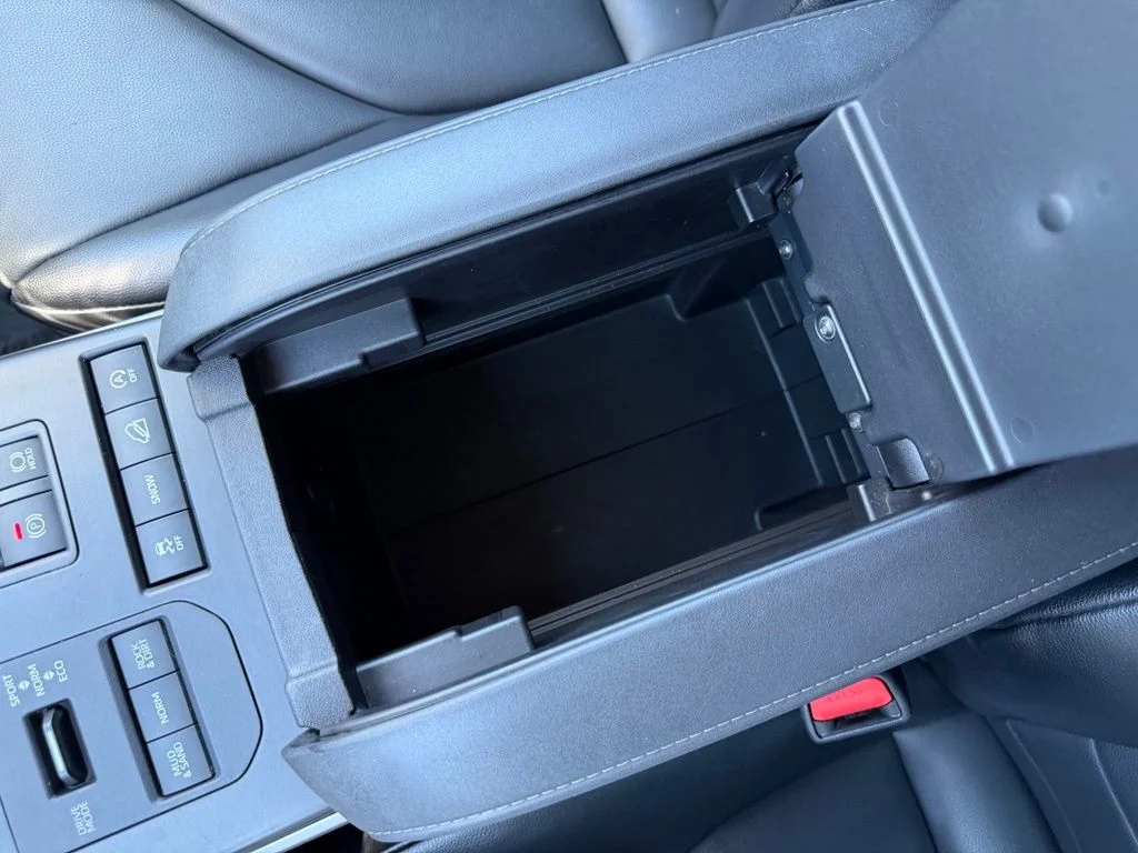 2021 Toyota Highlander XLE - Photo 26