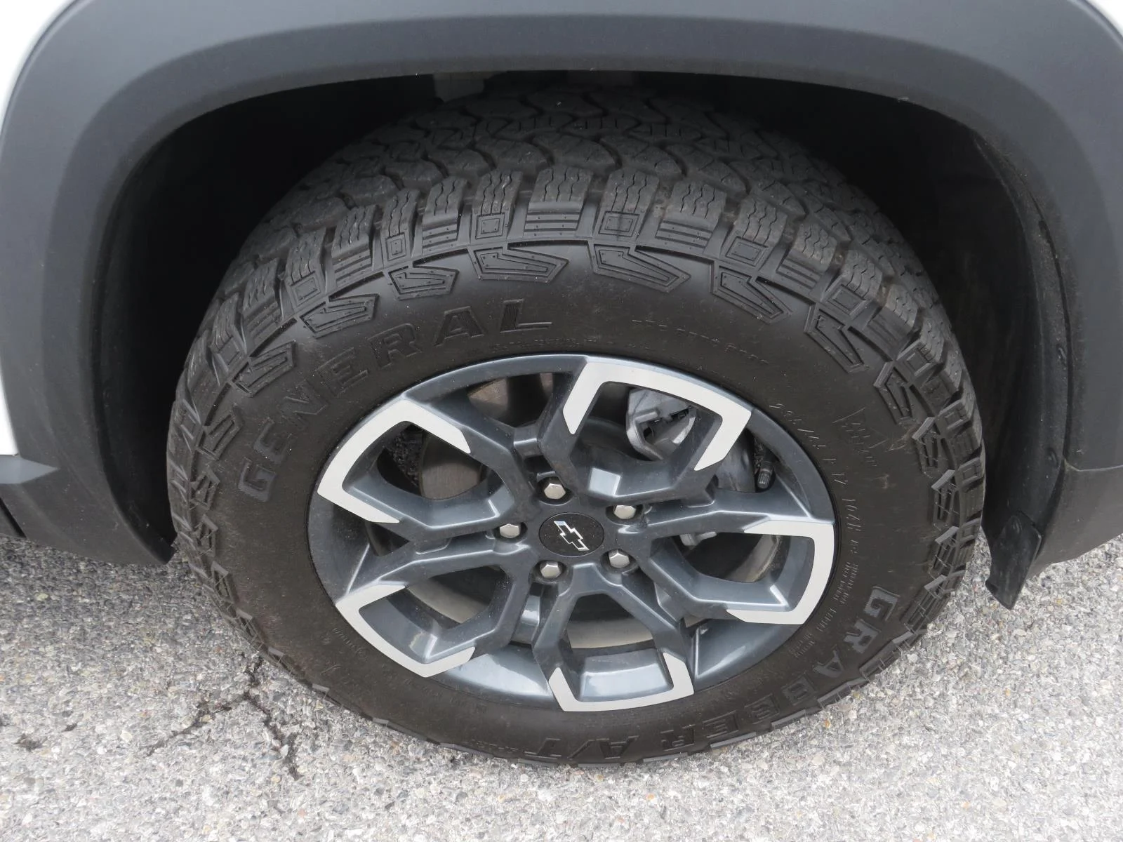 Used 2026 Polar White Chevrolet ACTIV image 19