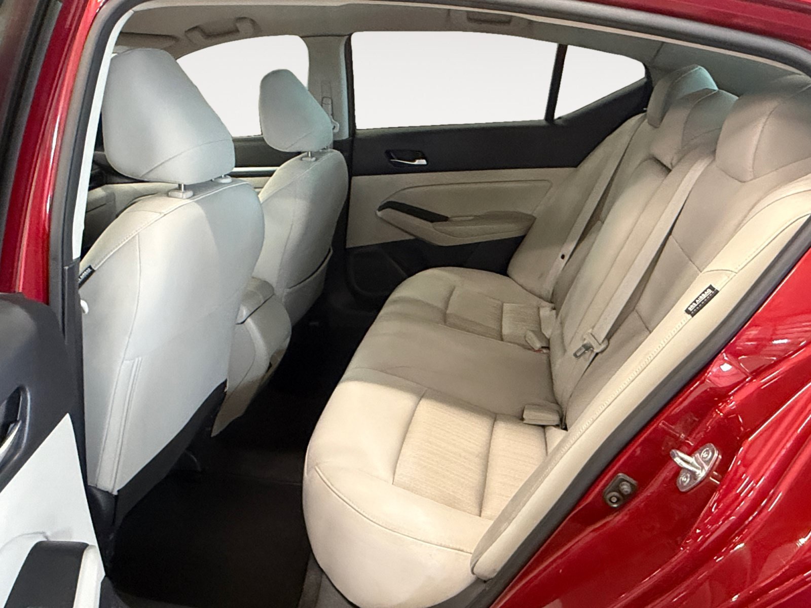 Used 2022 Scarlet Ember Tintcoat Nissan 2.5 SV image 23