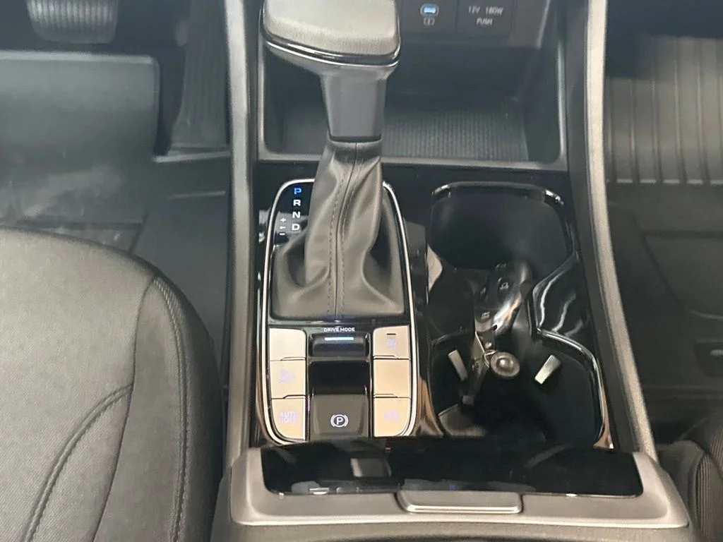 New 2026 Phantom Black Hyundai SE image 17
