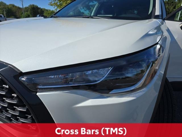 Certified Used 2023 WIND CHILL PEARL* Toyota LE image 33
