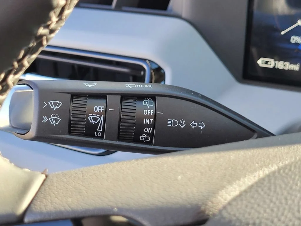 2027 Chevrolet Bolt RS - Photo 20
