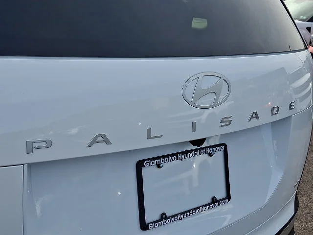 New 2027 White Hyundai SEL image 22